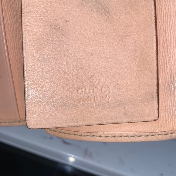 Authentic Gucci GG Key Case - Picture 10 of 16